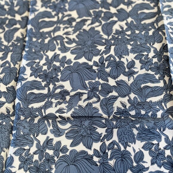 Vintage Weekend Max Mara Silk Scarf - Picture 7 of 14